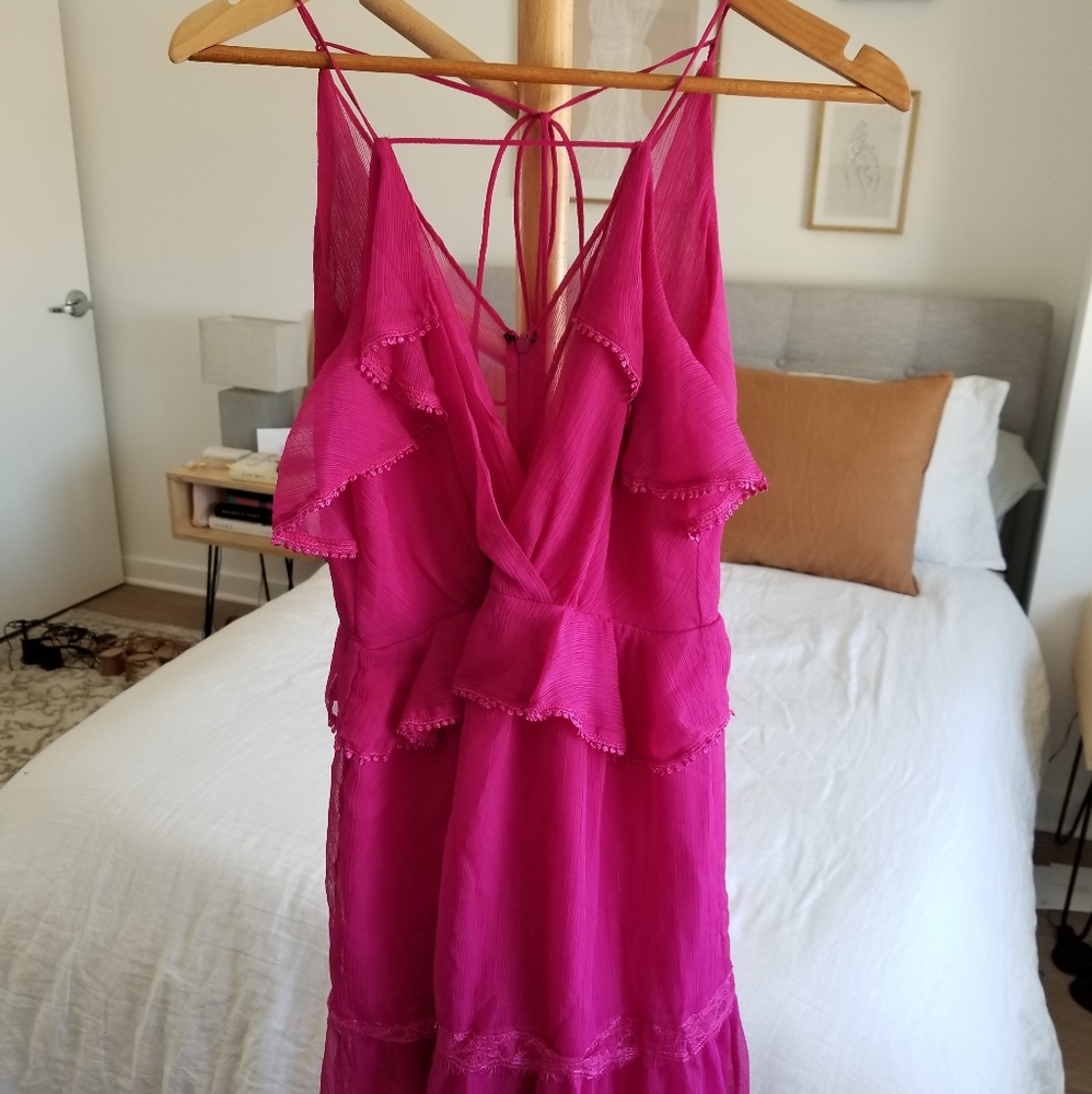 Flowy minidress